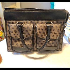 Dooney and Bourke purse